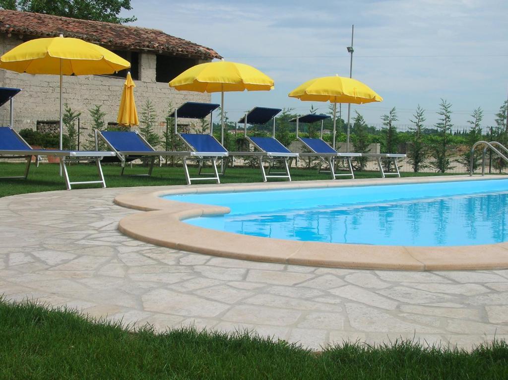 Agriturismo Colombarola Сона Екстер'єр фото