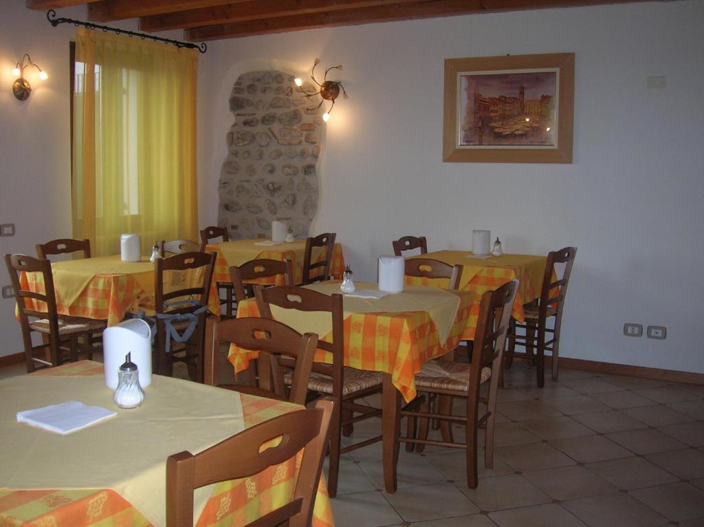 Agriturismo Colombarola Сона Екстер'єр фото