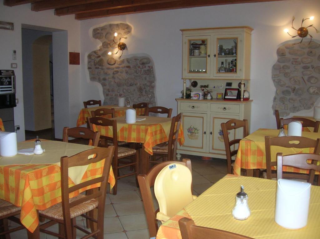 Agriturismo Colombarola Сона Екстер'єр фото